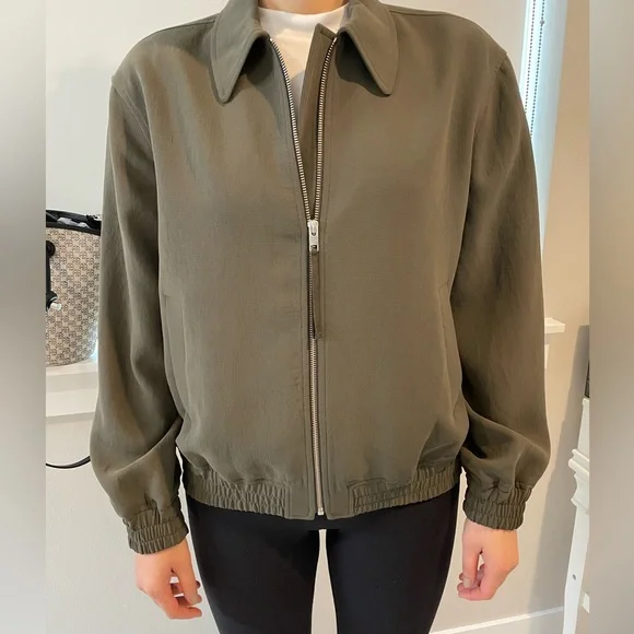 Wilfred Stroll Bomber - Picture 2 of 4